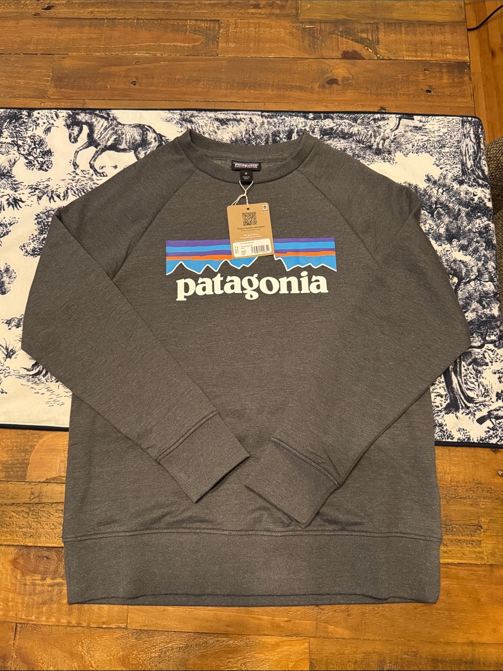 Patagonia Kids’s Dark Gray Crewneck with Multicolor Logo